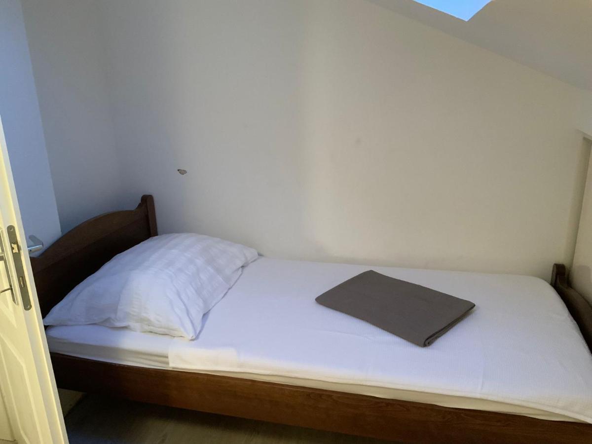 Apartman Lili Zaton  Zewnętrze zdjęcie